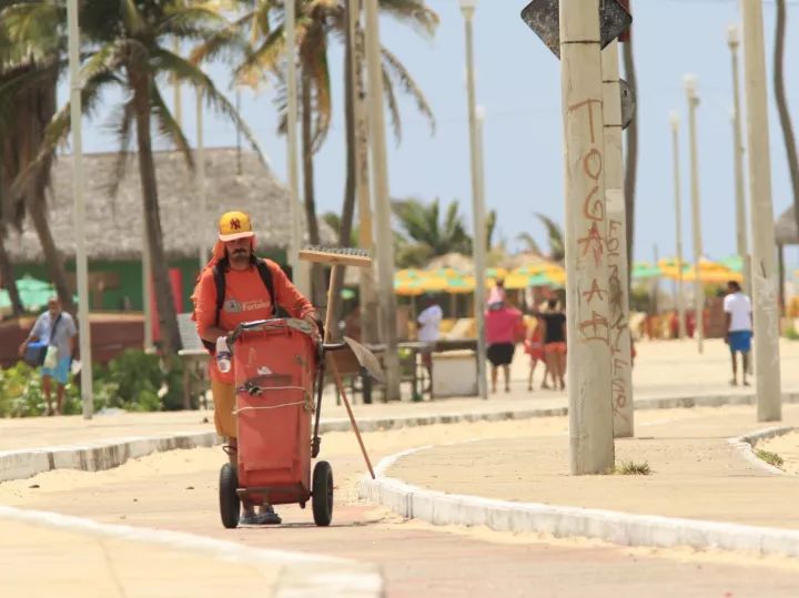 巴西街頭的環衛工人