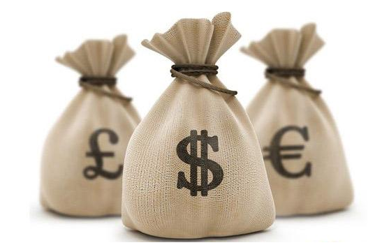 保姆工資爲啥漲得快