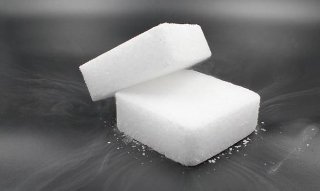 完整幹冰産業鏈，專注高效低損設備清潔